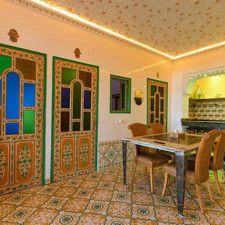Colorful Traditional Riad W/Views Of Spain Tanger Exterior foto